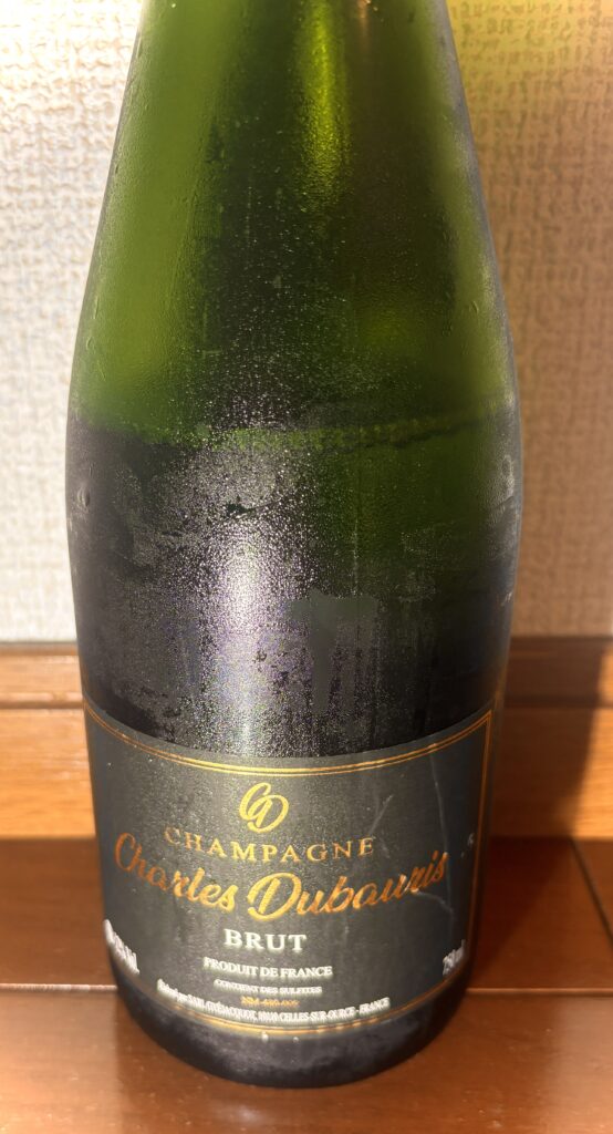 フランス産シャンパーニュ『Charles Dubouris(シャルル・デュブリ)』のラベル。バースデーディナーを華やかに彩る一本